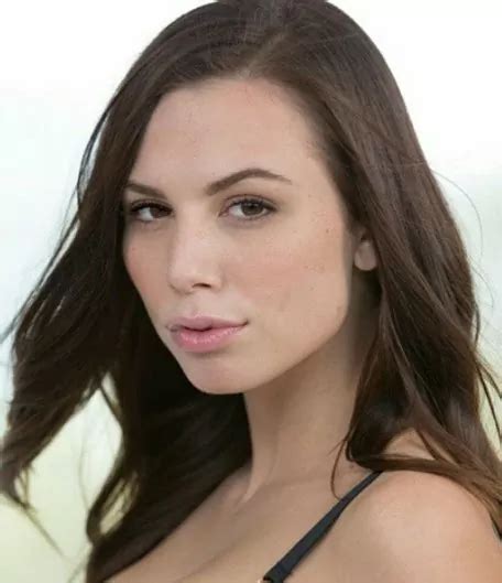 aidra foz|Aidra Fox: Bio, Height, Weight, Age, Measurements.